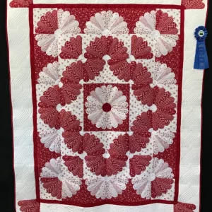 2022 FIRST PLACE-Mixed Technique by Two or More-Crimson and Lace-Janet Hollister-Quilted by Cahoots Quilting