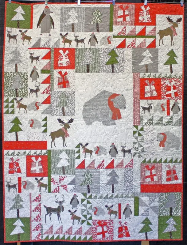 Best Computer Machine Quilting; "Christmas Memories III Panels & Scraps" by Cheryl Little, computer machine quilted by Laura Reardon